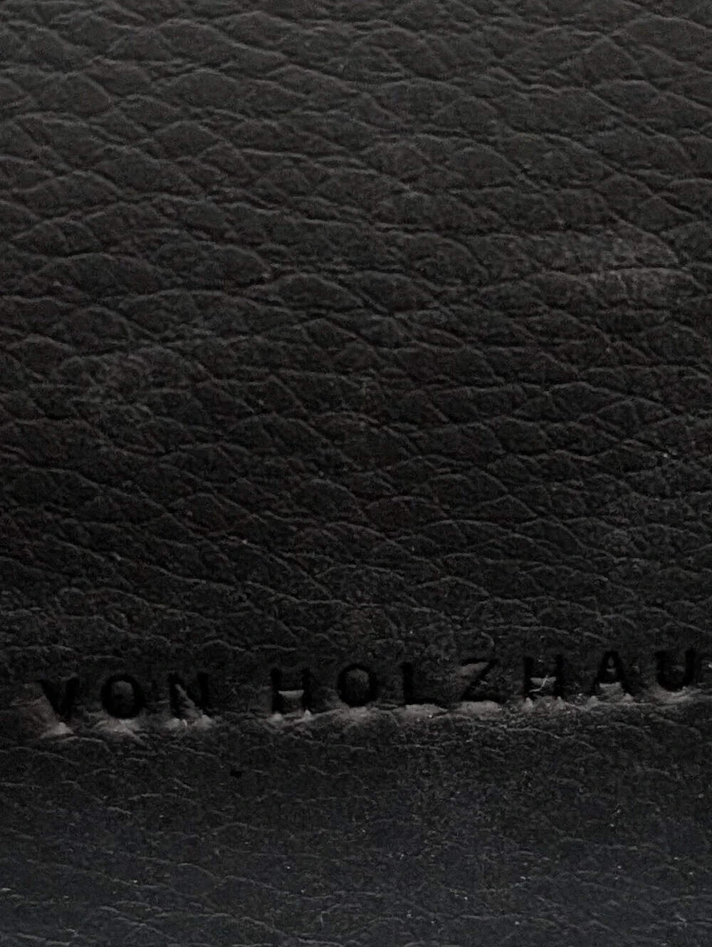 Von Holzhausen The iPad Portfolio in Black NWT